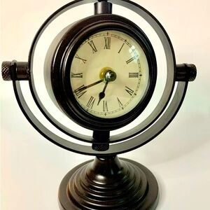 Bronze/Brass Gyroscope Quartz & Battery Desk Mantle Clock 7.5”T x 6.25”W Tested